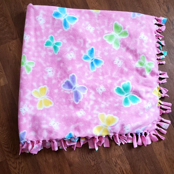 🆕 Blanket, 56" by 41". Pink's  yellows lime green blue White. For kids-adults - Picture 3 of 4